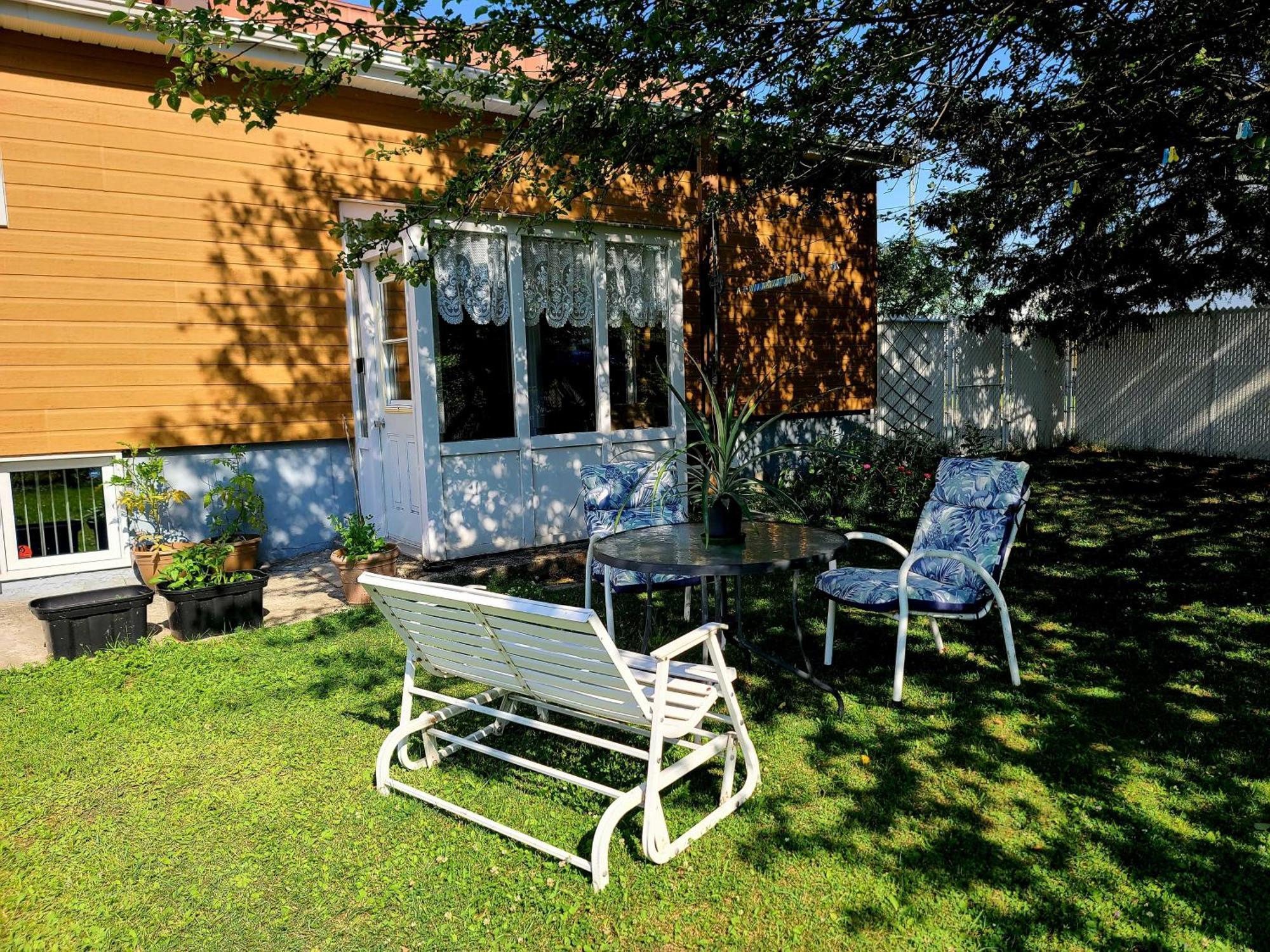 Gite Du Passant Sadm, Parc De La Gaspesie. Sainte Anne-des-Chênes Buitenkant foto